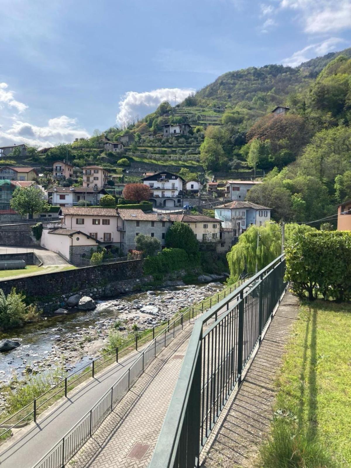 River House Domaso