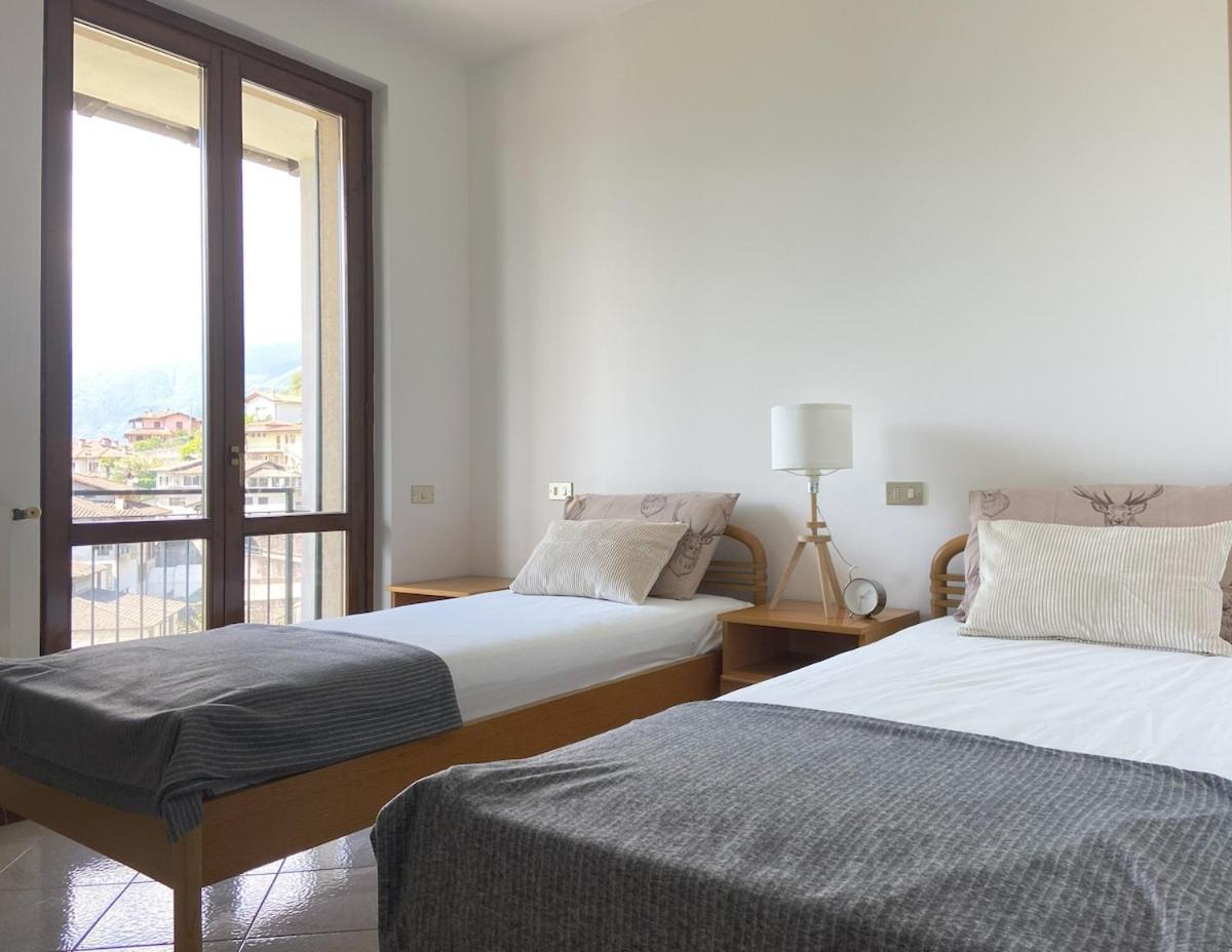 River House Domaso